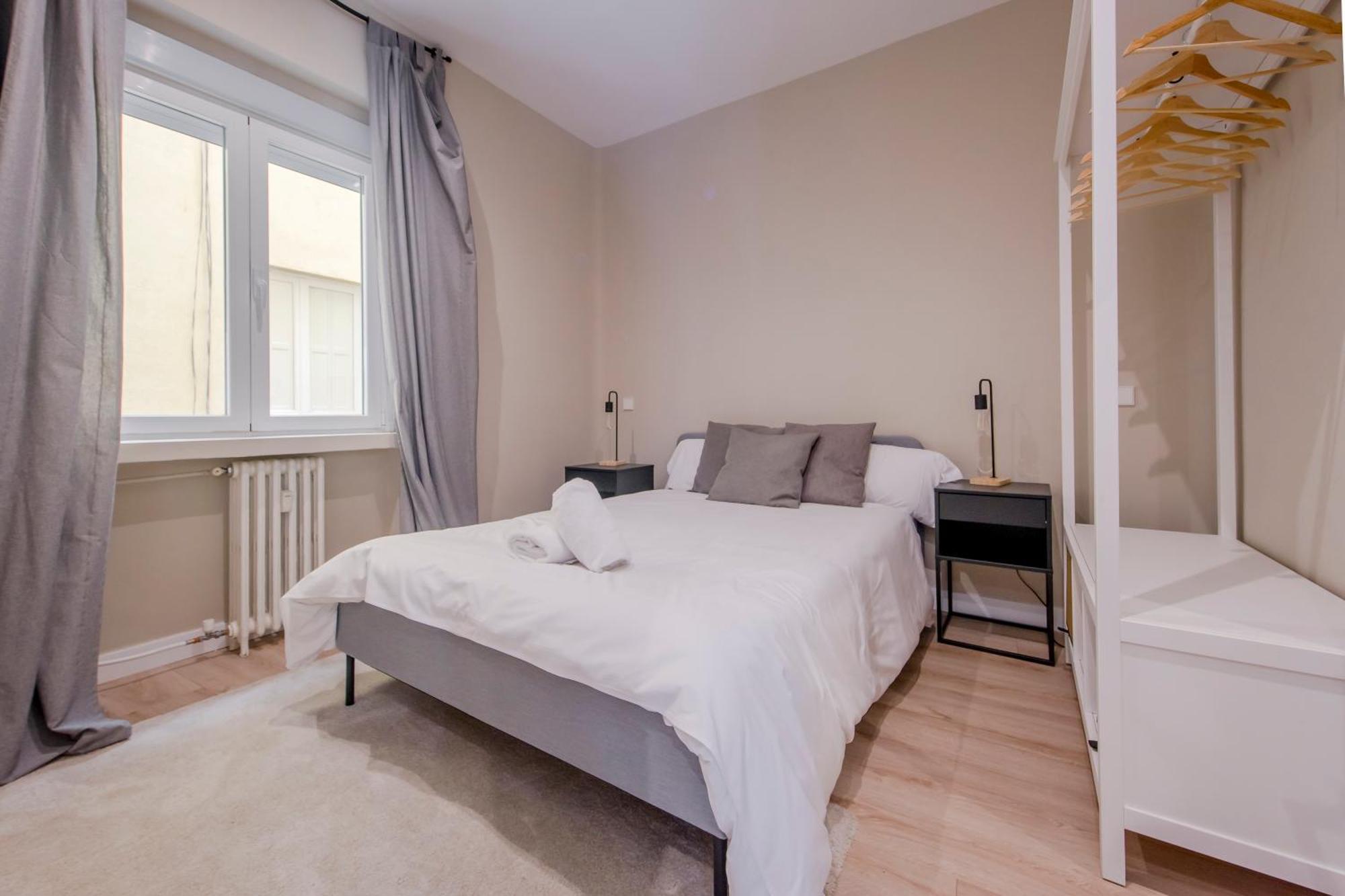 Downtown Apt Para 7Pax La Latina,Centro De Μαδρίτη Εξωτερικό φωτογραφία