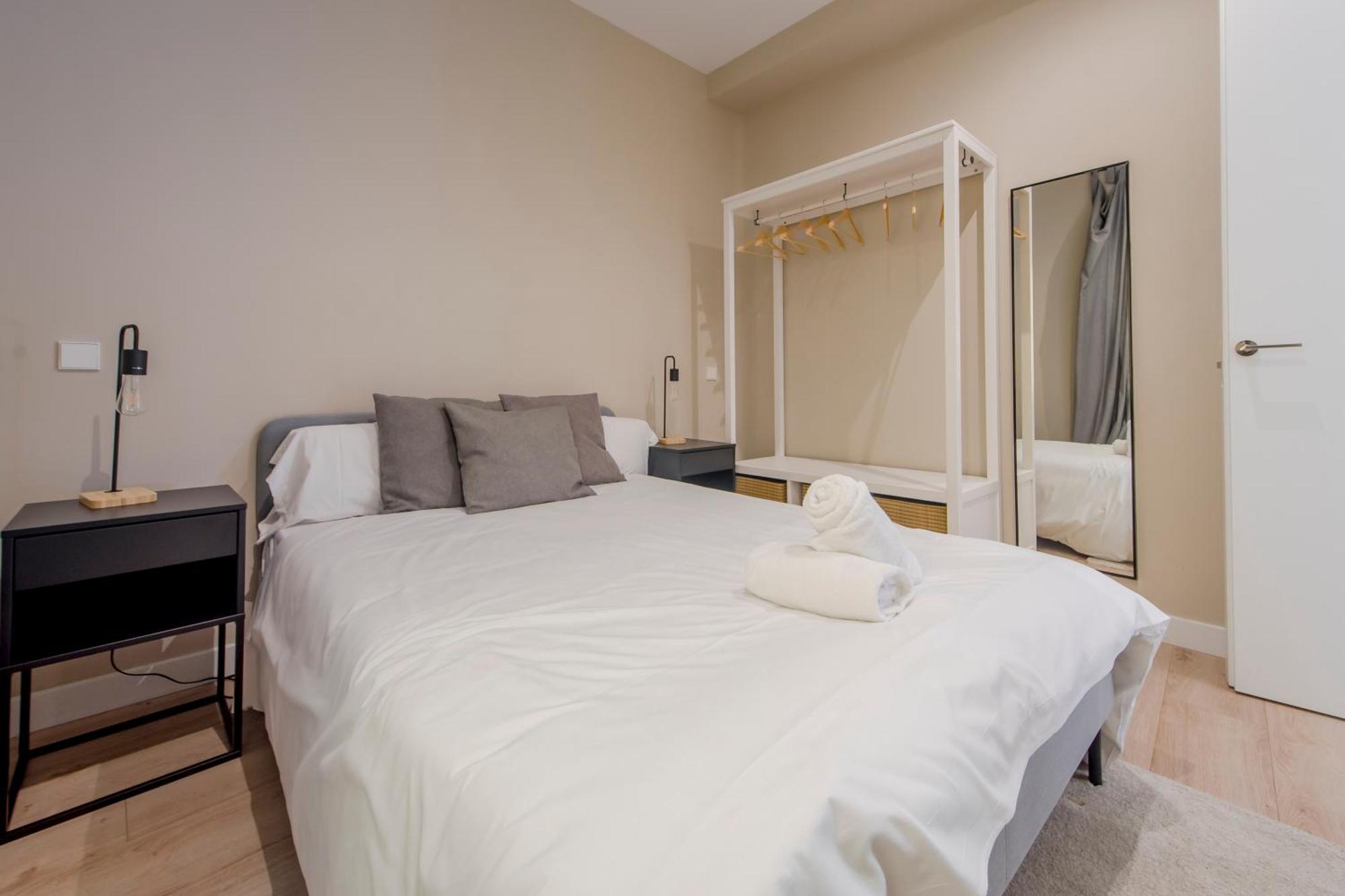 Downtown Apt Para 7Pax La Latina,Centro De Μαδρίτη Εξωτερικό φωτογραφία
