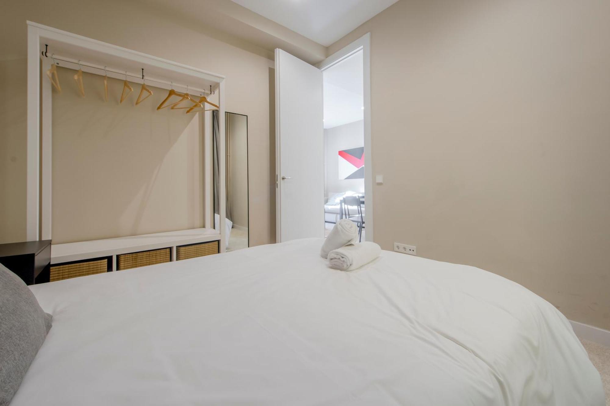 Downtown Apt Para 7Pax La Latina,Centro De Μαδρίτη Εξωτερικό φωτογραφία