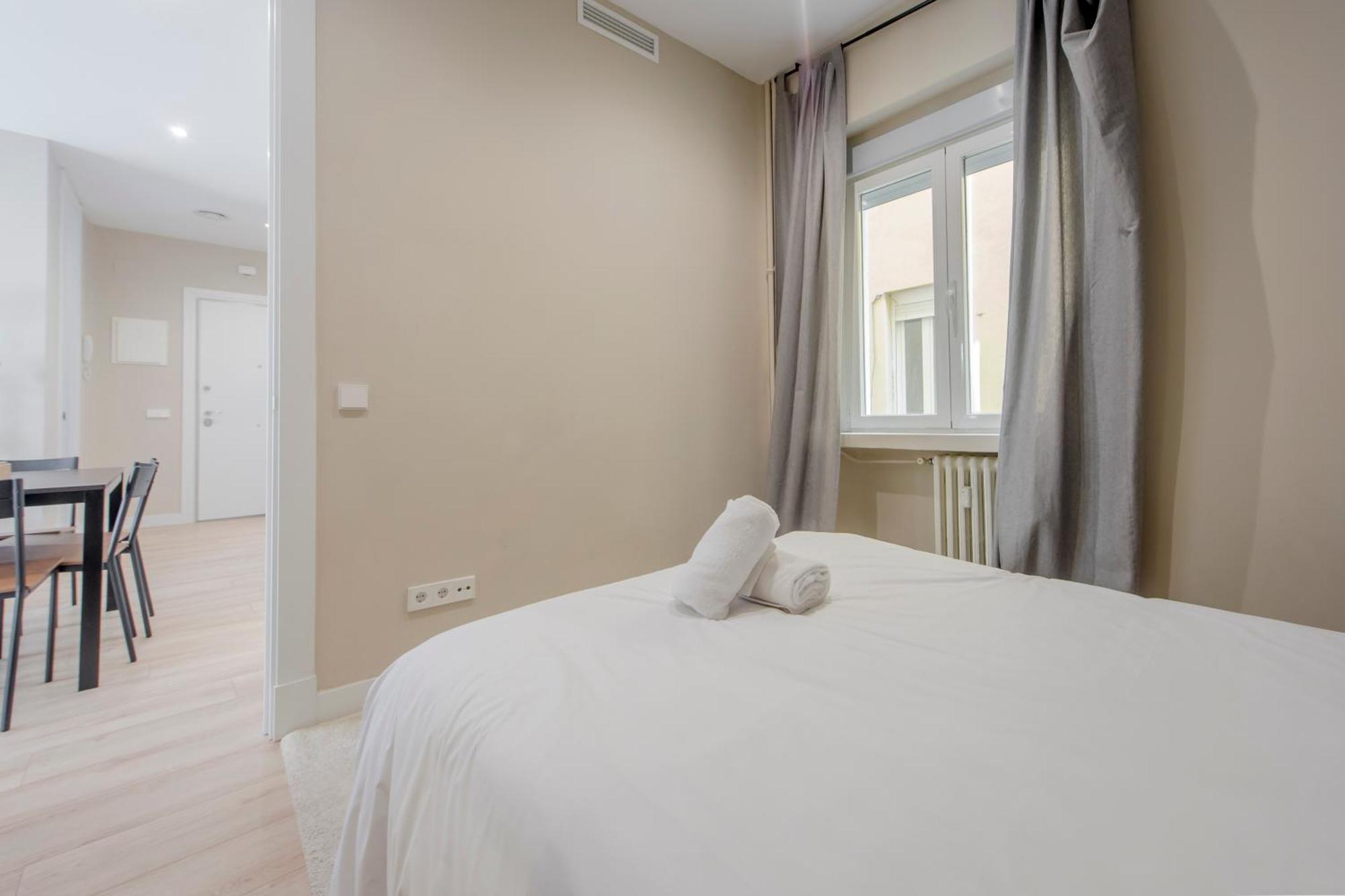 Downtown Apt Para 7Pax La Latina,Centro De Μαδρίτη Εξωτερικό φωτογραφία