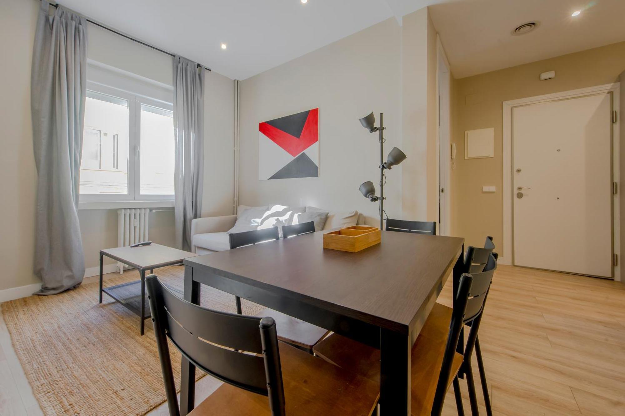 Downtown Apt Para 7Pax La Latina,Centro De Μαδρίτη Εξωτερικό φωτογραφία
